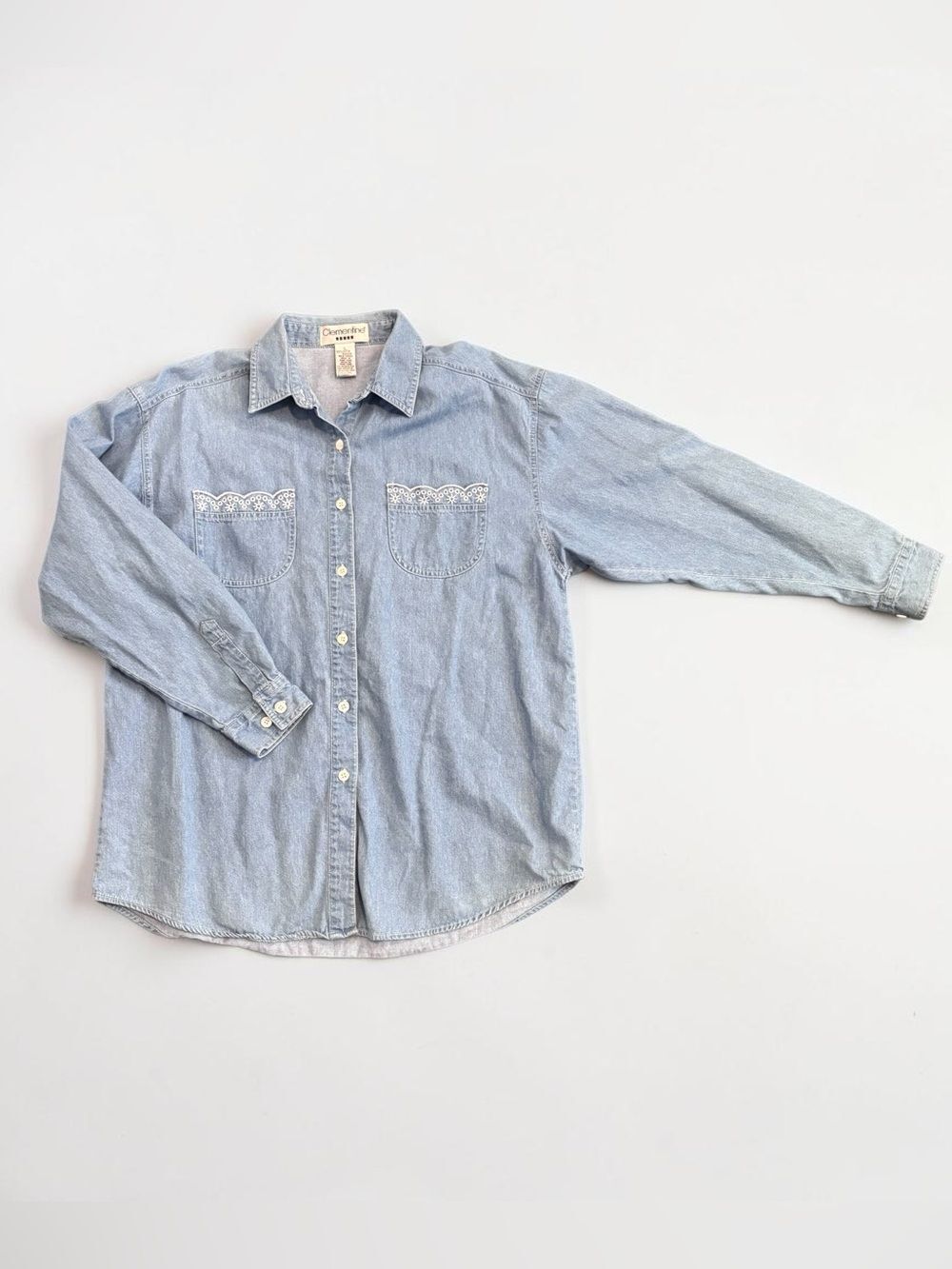Clementine Womens Chambray Button Front Shirt Embroidered Pocket Detail Size L